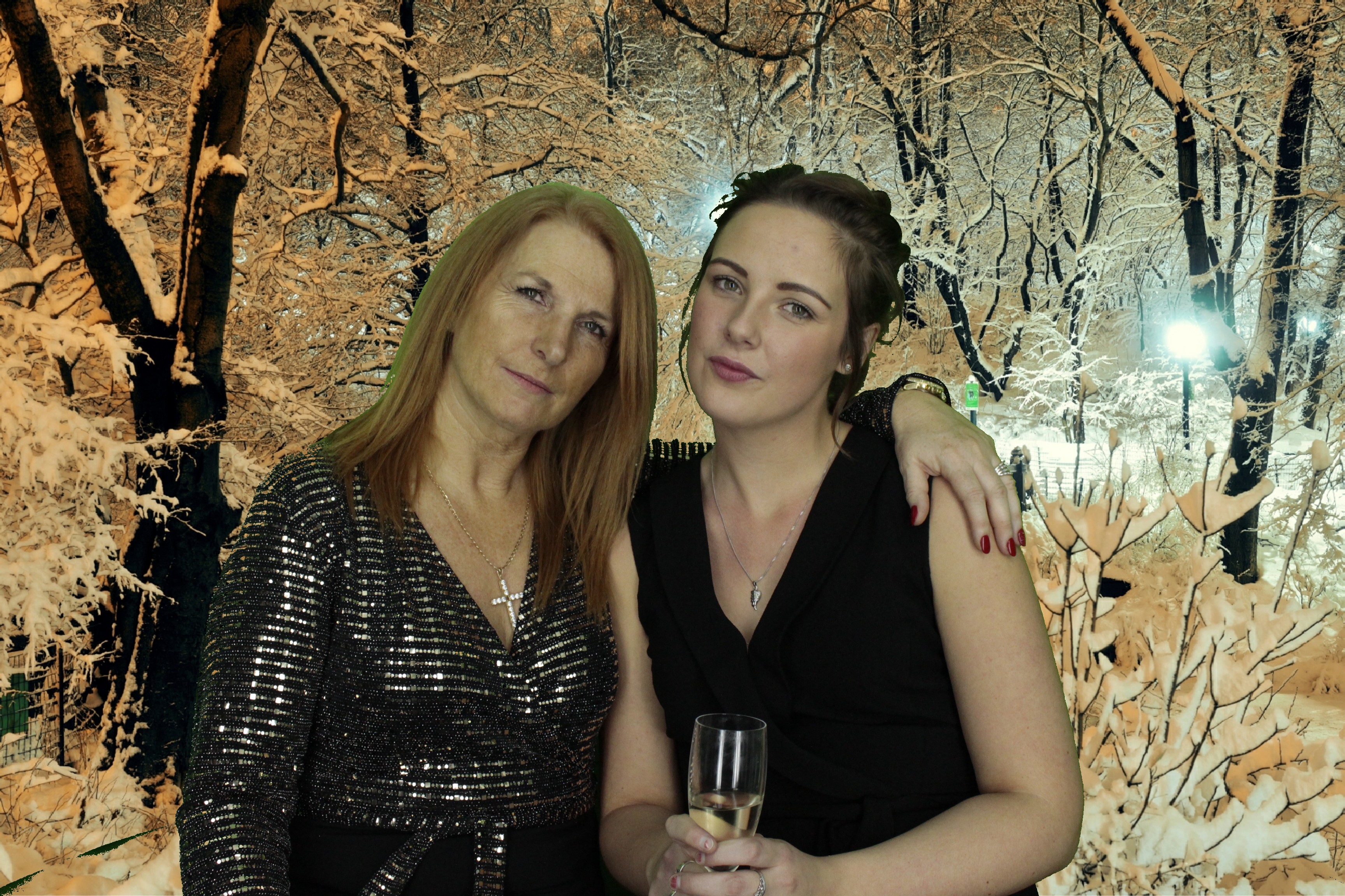 Silvermere Christmas Party | View more photos from the event at gallery.myphotoboothexperience.co.uk/u/MyPhotoBoothExperienceLtd/Silvermere-Christmas-Party-3